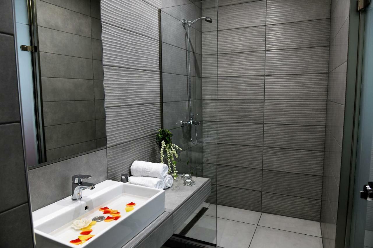 City Heart Luxury Studios Rhodes City Exteriör bild