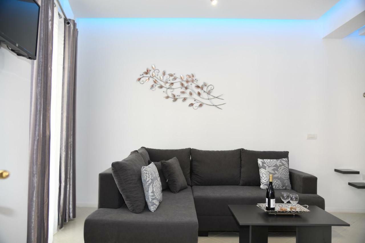 City Heart Luxury Studios Rhodes City Exteriör bild